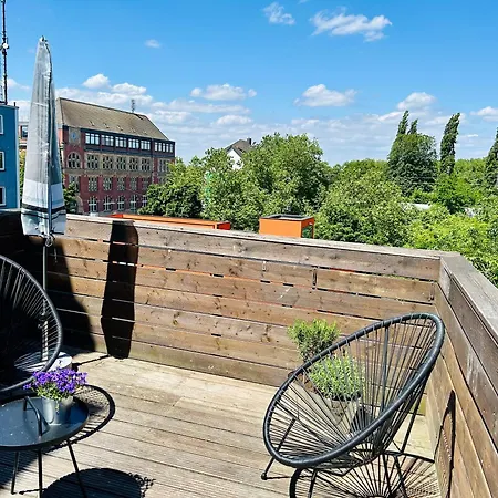 Feelslikehome - Urbane Altbauwohnung Mit Dachterasse& Parkplatz Bochum Exterior foto