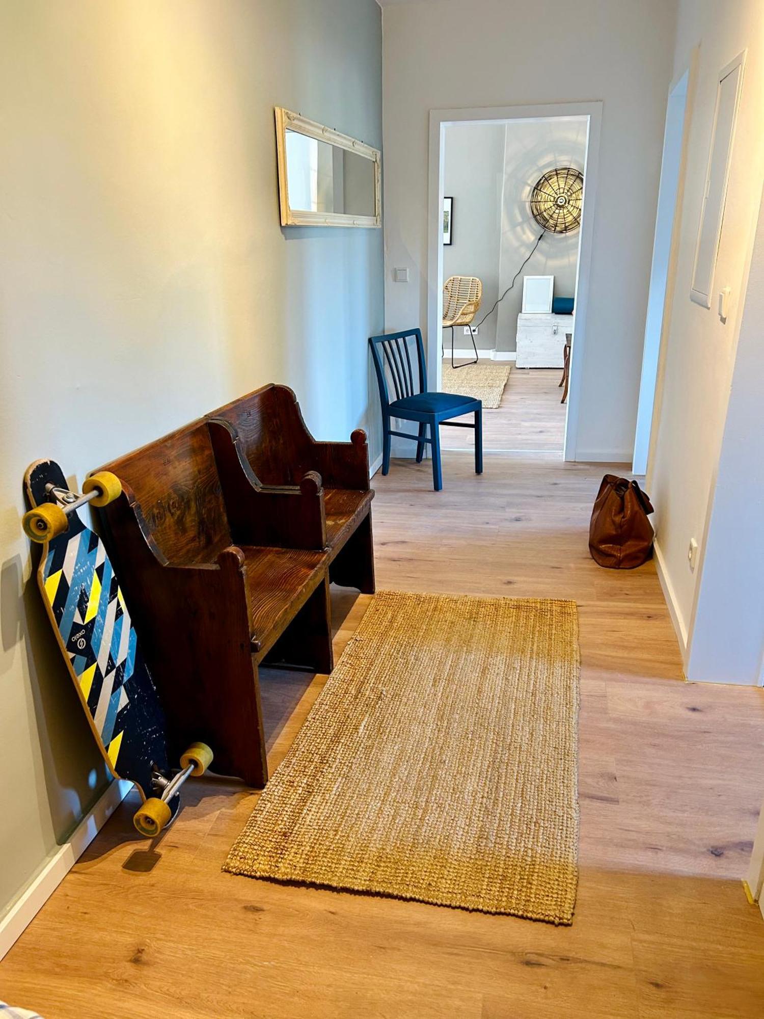 Feelslikehome - Urbane Altbauwohnung Mit Dachterasse& Parkplatz Apartment *